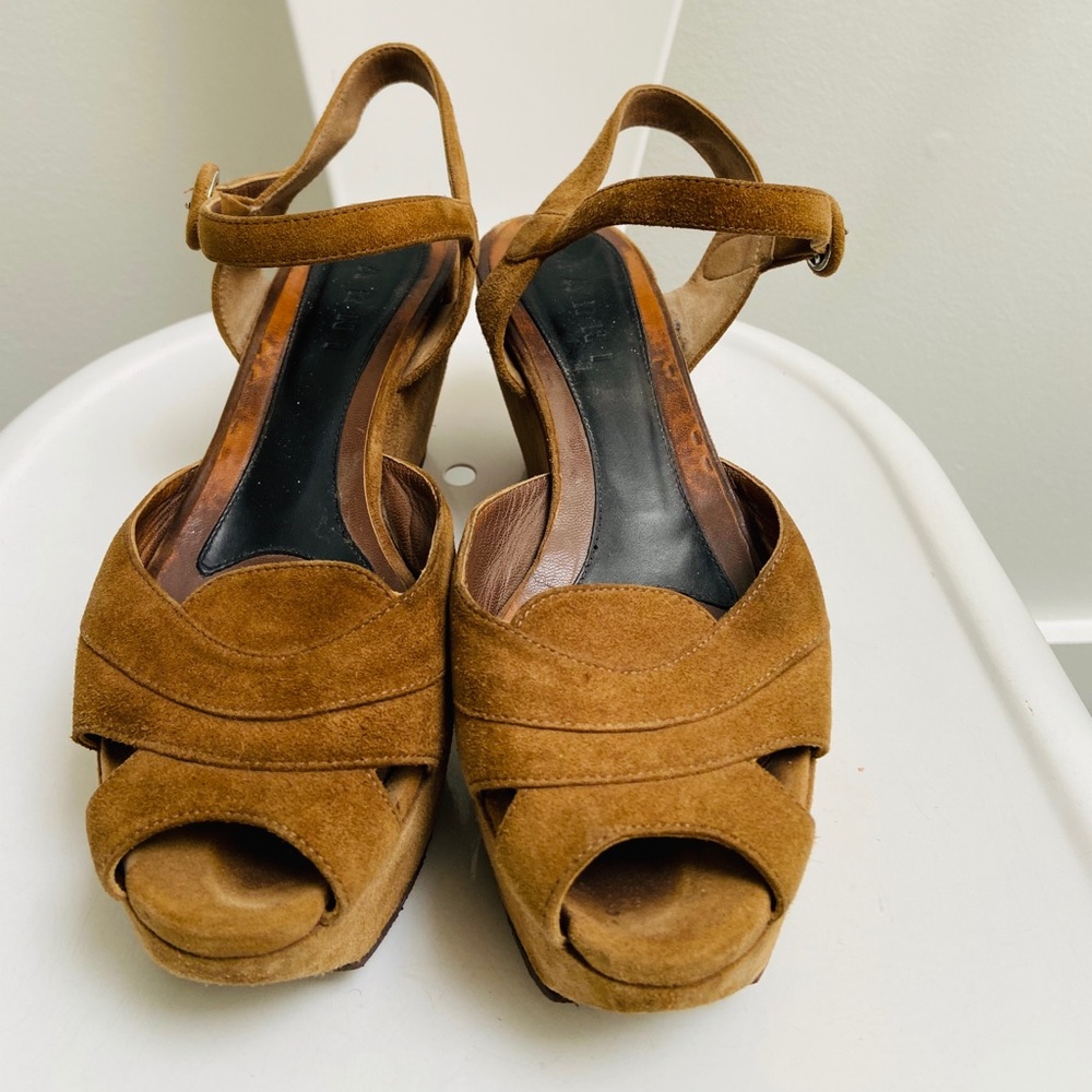 MARNI. Platform suede sandal size 37